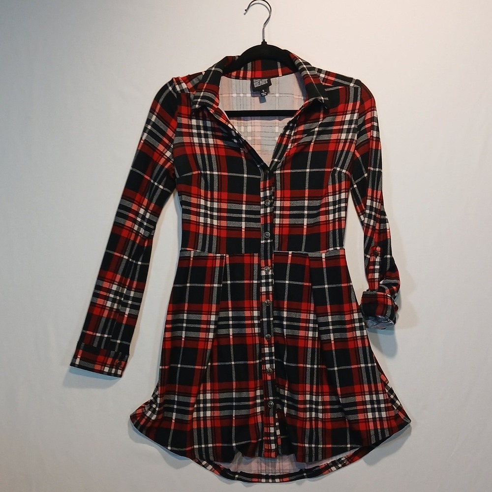 Derek Heart S plaid dress grunge rocker preppy dark femme skater punk y2k 90s